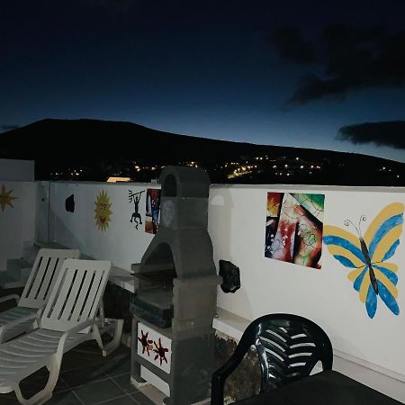 Artsy Casa Timanfaya, Playa Blanca Apartment Exterior photo