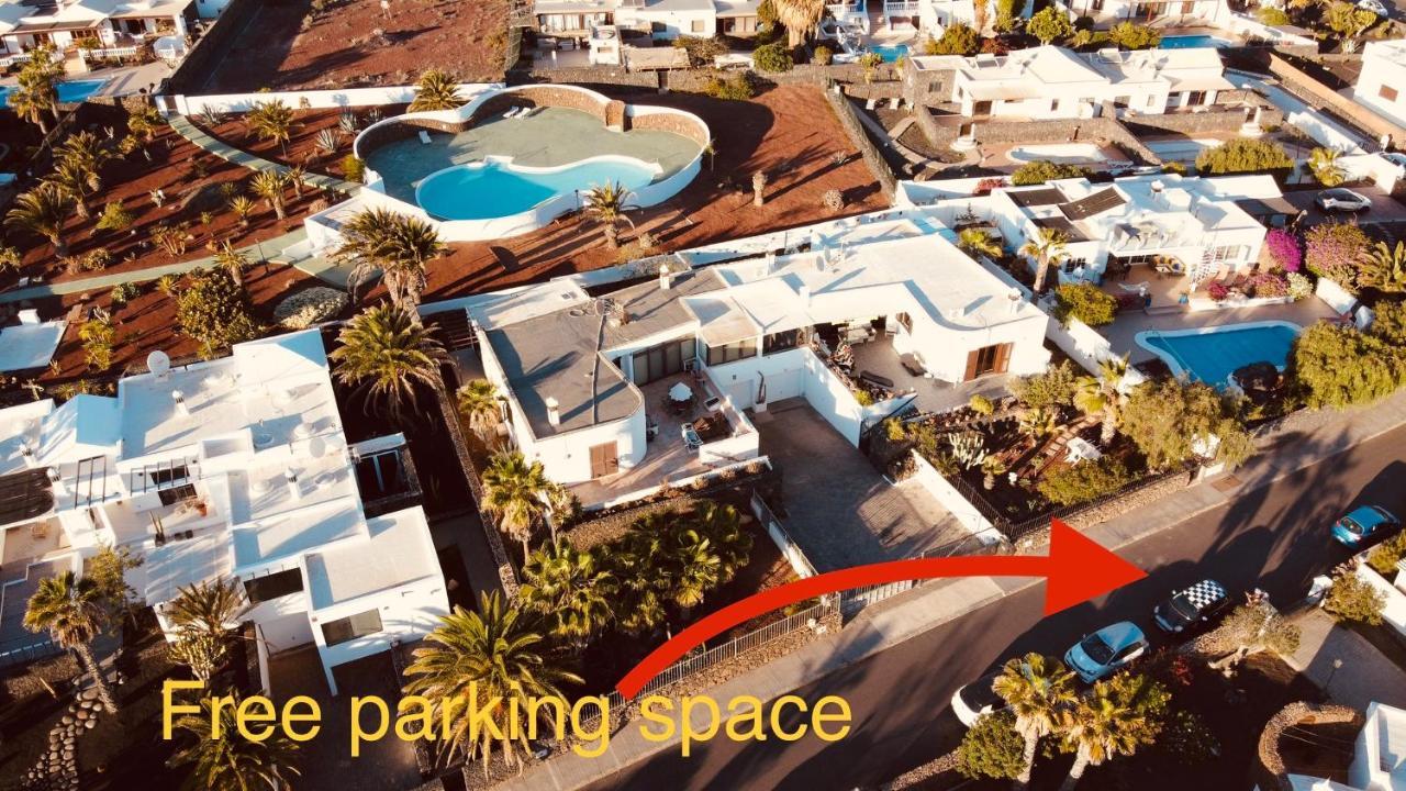 Artsy Casa Timanfaya, Playa Blanca Apartment Exterior photo