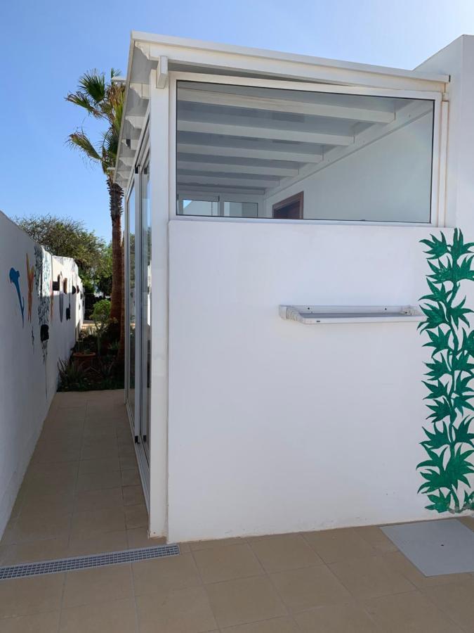 Artsy Casa Timanfaya, Playa Blanca Apartment Exterior photo