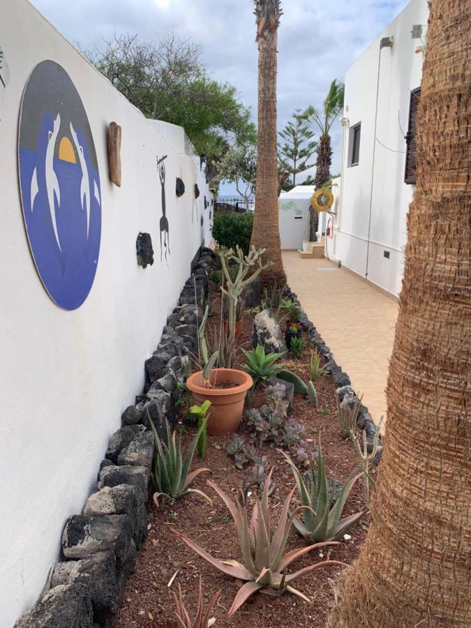 Artsy Casa Timanfaya, Playa Blanca Apartment Exterior photo