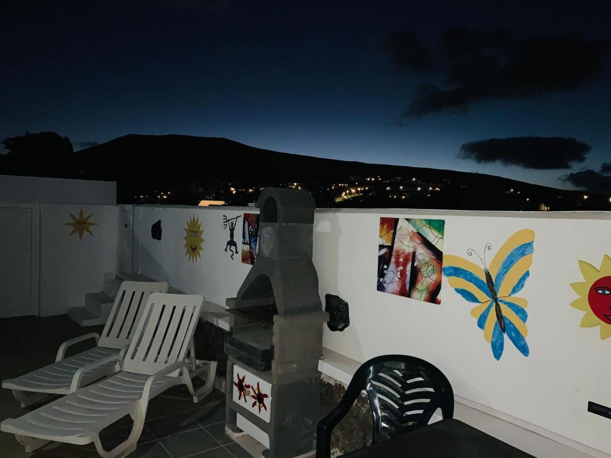 Artsy Casa Timanfaya, Playa Blanca Apartment Exterior photo
